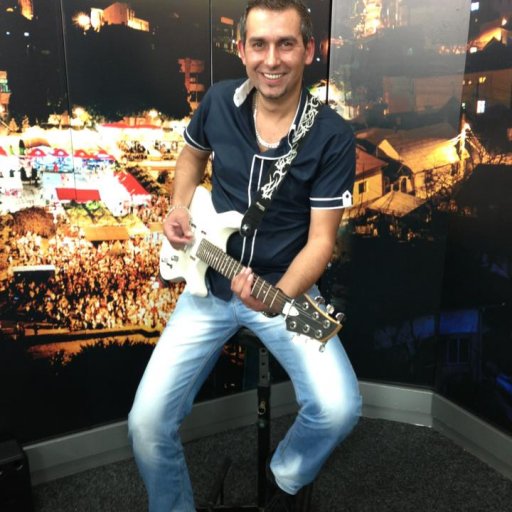 1145-1174583_558591167522997_910850849_n