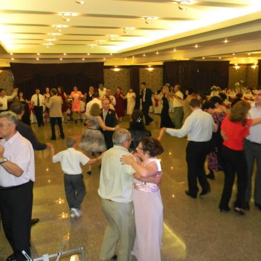 1383-946775_296991547103615_1367178998_n