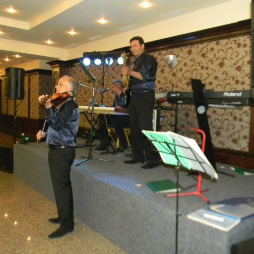 1385-933893_296986427104127_1970911148_n