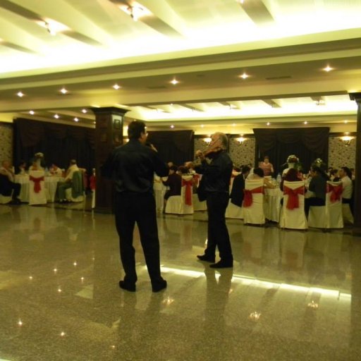 1389-8447_296992220436881_1330465240_n