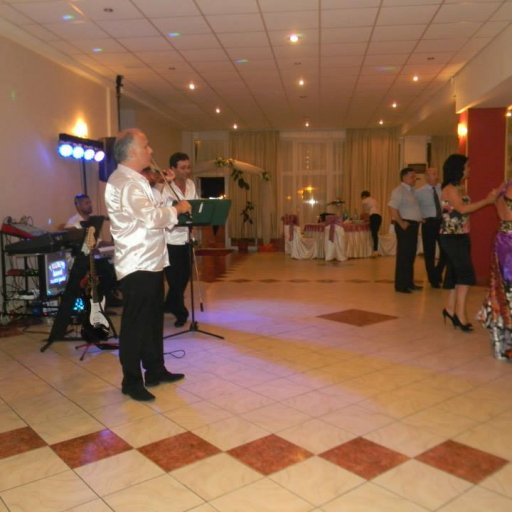 1392-1017093_303863956416374_1511131312_n