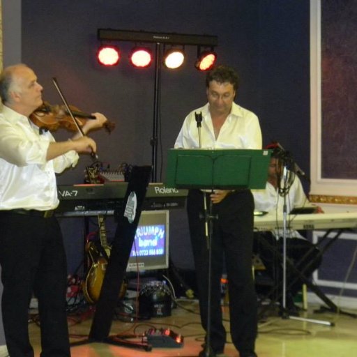 1412-7198_309957755806994_1456579762_n