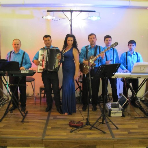 1463-980889_538739342839213_223551500_o