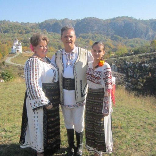 1966-69408_425558790845080_695865155_n