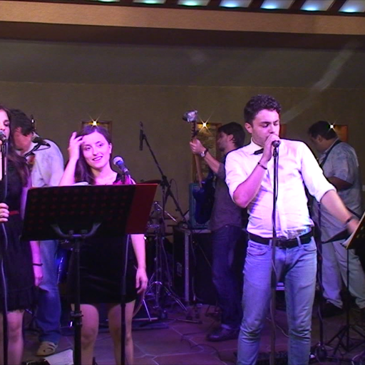 2105-vlcsnap2012112723h24m05s79