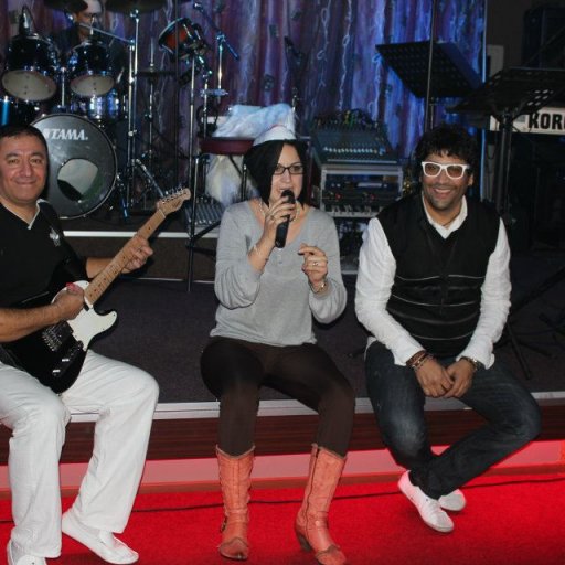 2254-374682_114848765296201_100003132334651_87944_849927321_n