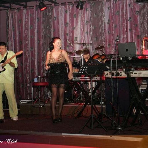 2258-295859_156363004460155_128595103903612_250299_706327647_n