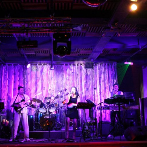 2262-316233_108729542574790_100003132334651_53730_1219567075_n