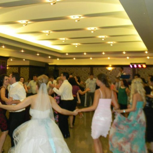 2382-390473_180080658794705_695100293_n