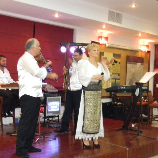 2392-laculracilor147