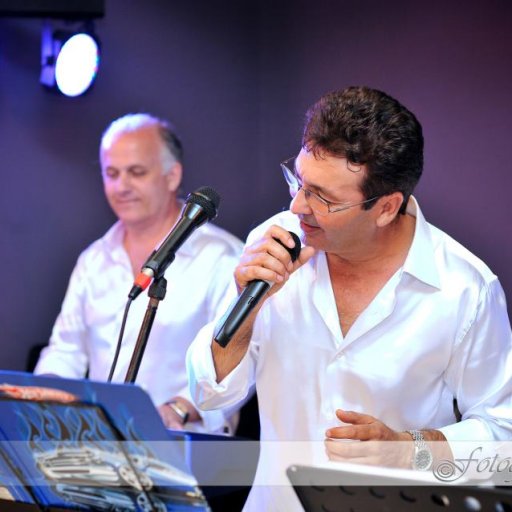 2498-394738_483194615042798_1540296658_n