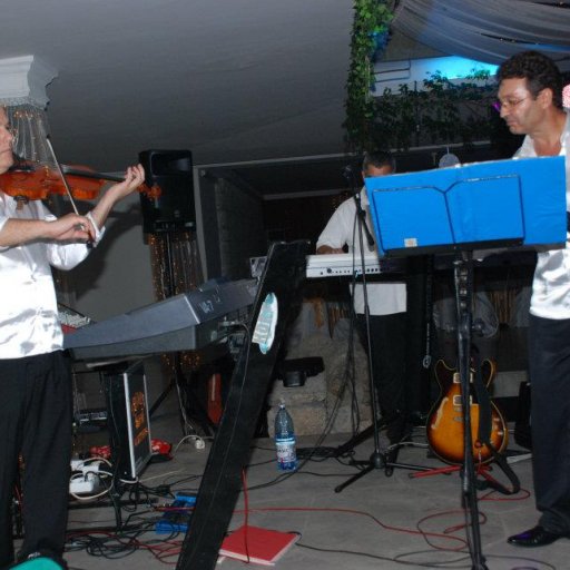 2507-552223_110362585776058_1240742430_n