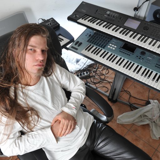 2568-NAF_1374_resize