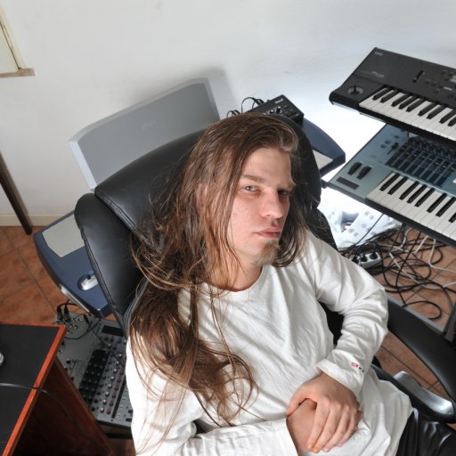 2569-NAF_1372_resize