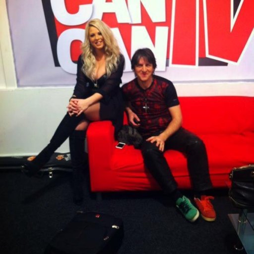 262-29013_3887001152669_529275228_n