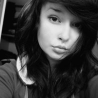 3179-bampwblackandwhitebrunetteemoeyesfinnishFavim_com89812_large