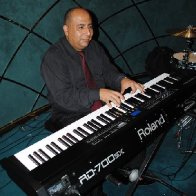 3448-302878_2379610019678_1533493747_32651387_1643995755_n