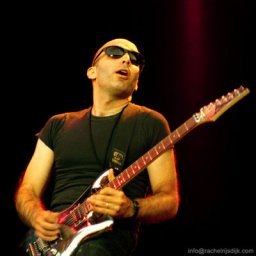 Joe Satriani Fan